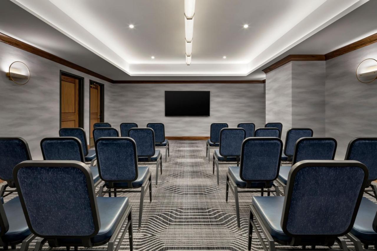 Rand Tower Hotel, Minneapolis, A Tribute Portfolio Hotel Екстериор снимка