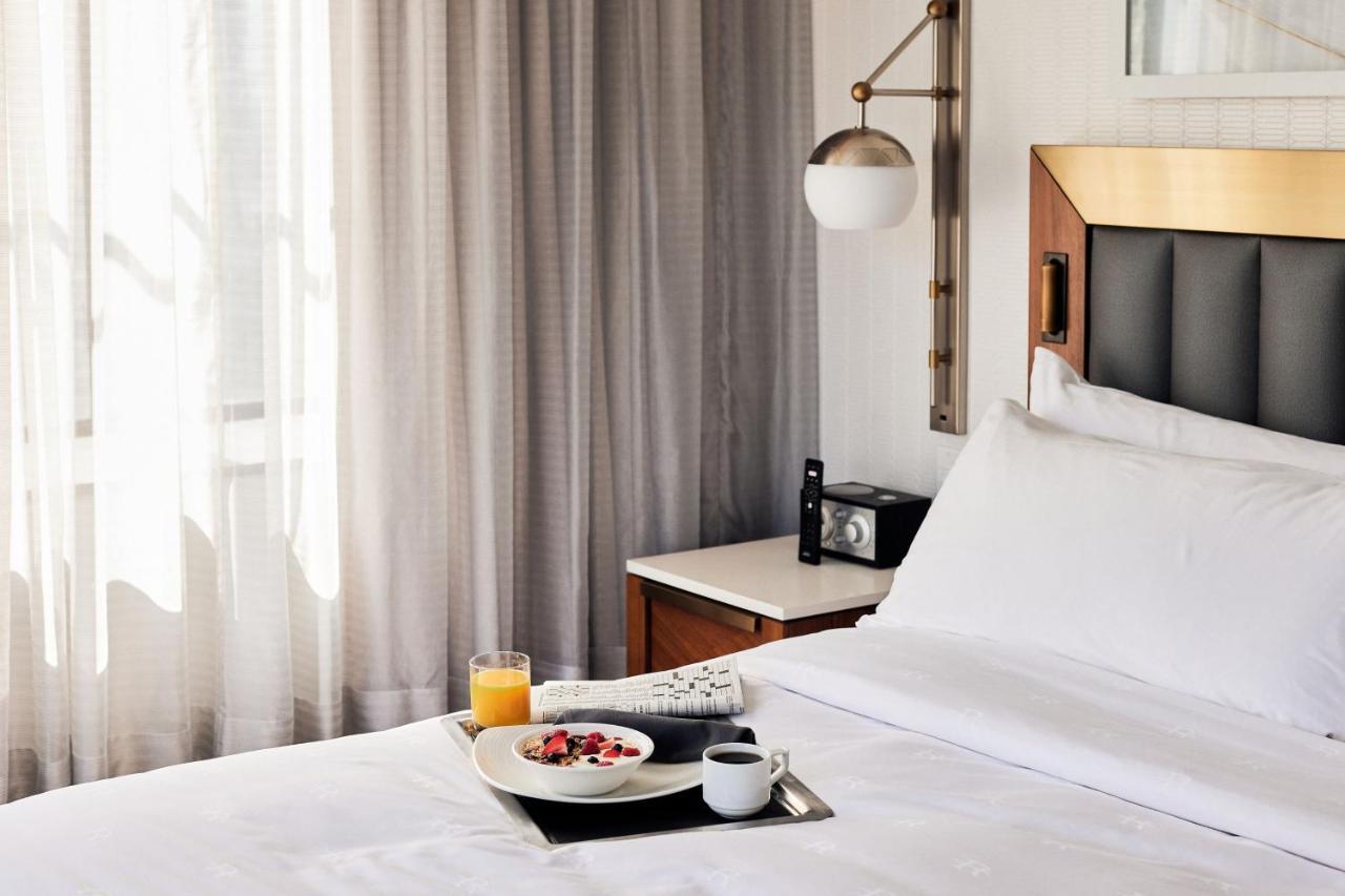 Rand Tower Hotel, Minneapolis, A Tribute Portfolio Hotel Екстериор снимка