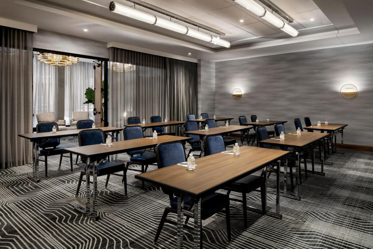 Rand Tower Hotel, Minneapolis, A Tribute Portfolio Hotel Екстериор снимка