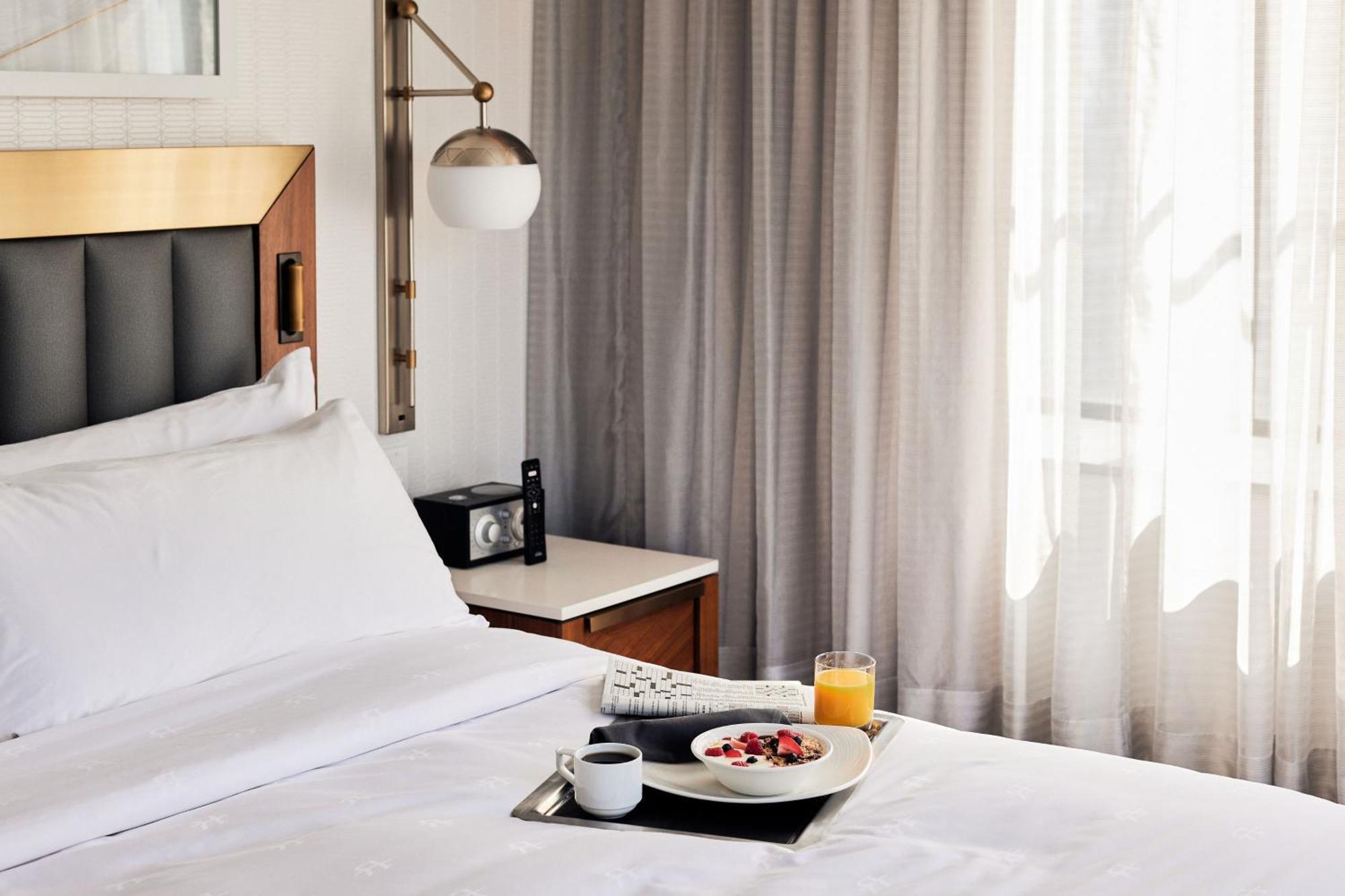 Rand Tower Hotel, Minneapolis, A Tribute Portfolio Hotel Екстериор снимка