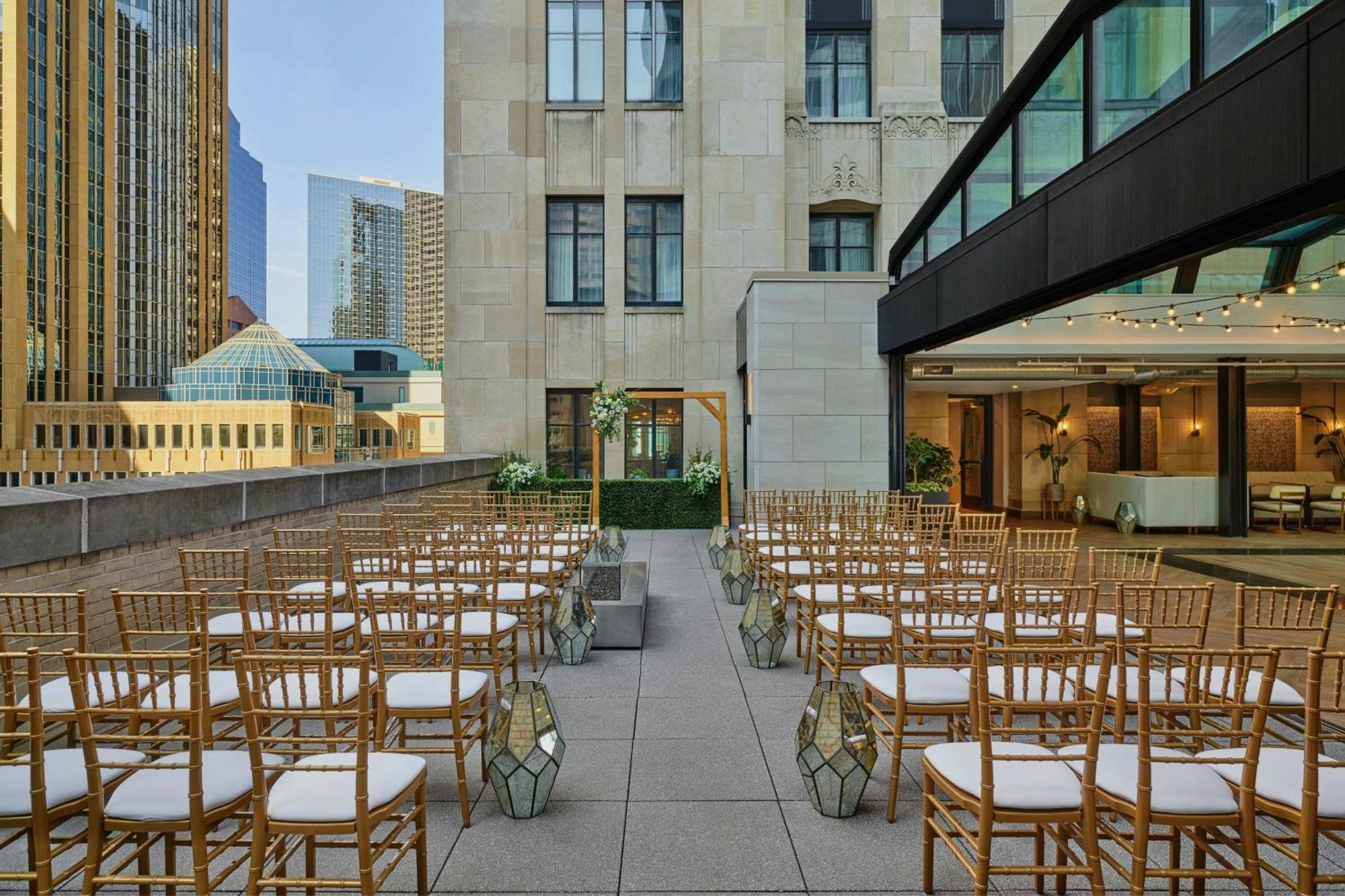 Rand Tower Hotel, Minneapolis, A Tribute Portfolio Hotel Екстериор снимка