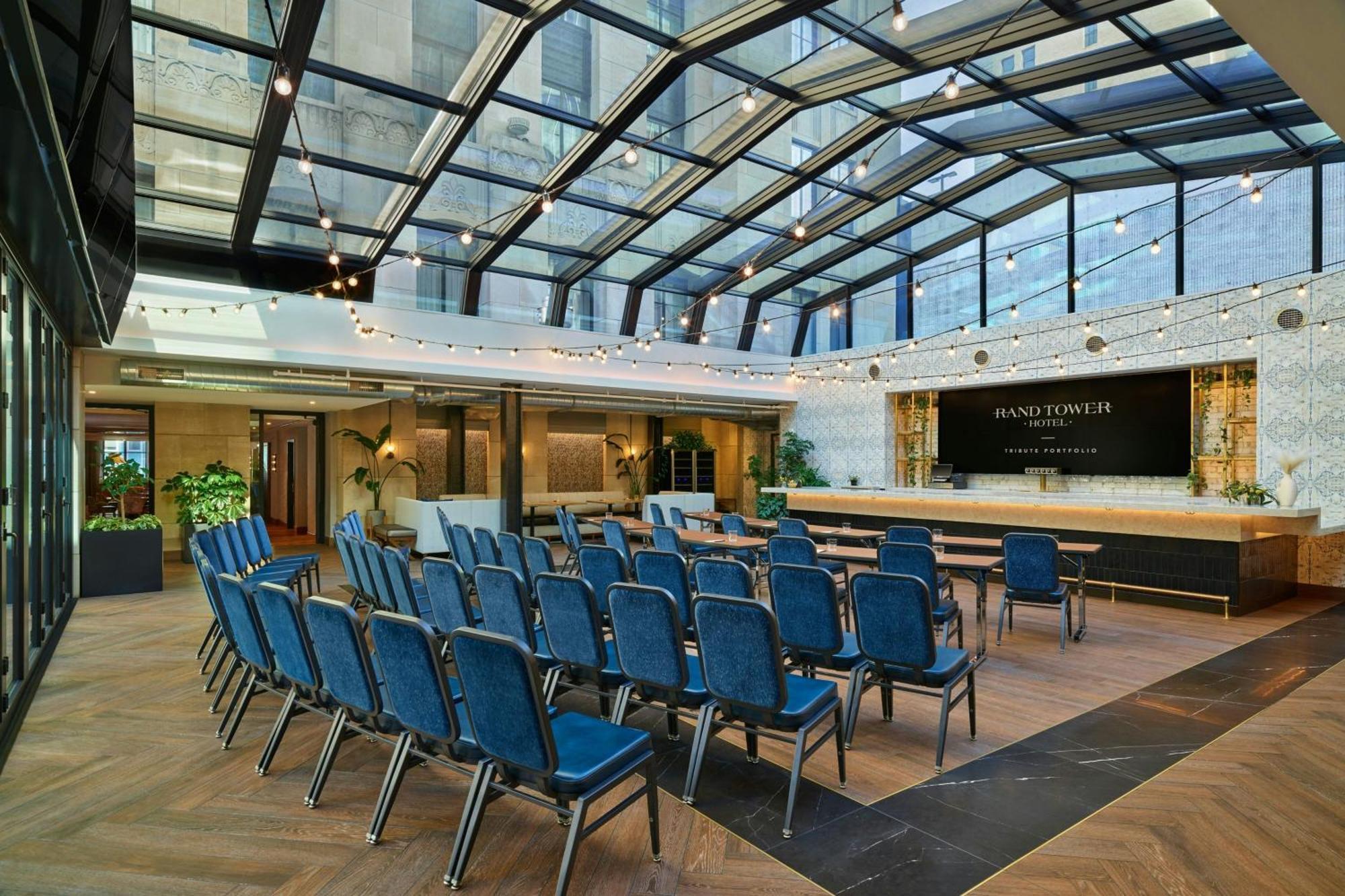 Rand Tower Hotel, Minneapolis, A Tribute Portfolio Hotel Екстериор снимка